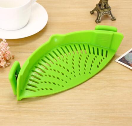 Entonnoir créatif en silicone avec clip pour casseroles, poêles et bols, passoire et égouttoir à riz, filtre à huile, adaptable à toutes tailles de casseroles - IVOIRART.COM