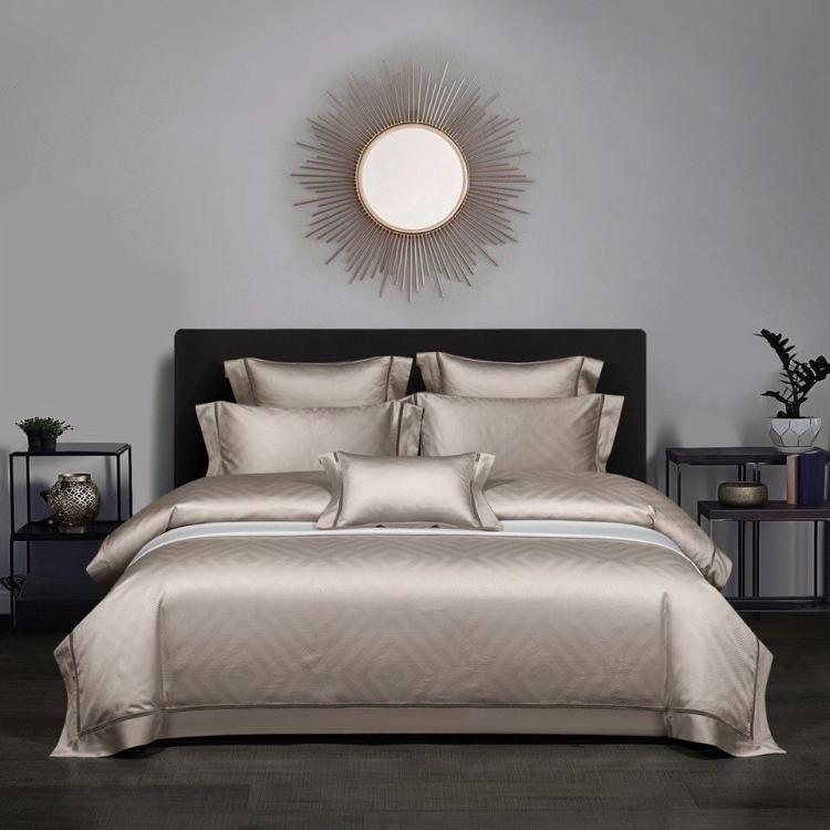 European Jacquard Four Piece Satin Bedding - IVOIRART.COM