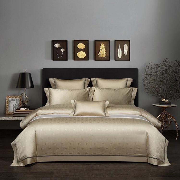 European Jacquard Four Piece Satin Bedding - IVOIRART.COM