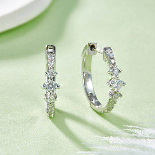Boucles d'Oreilles Créoles Huggie Moissanite 0,52CT Argent 925 S925 3,3g 16,5mm 3 Pierres Platine Coffret Cadeau