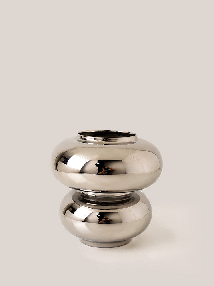 Vase en céramique blanc en forme de donut créatif