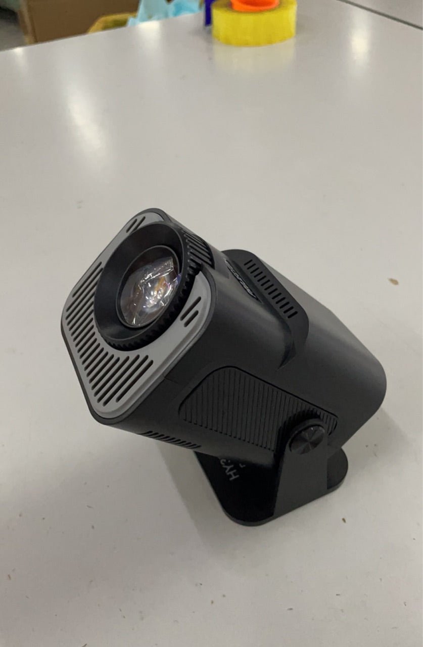 Fashion Personality Projector Household Outdoor Portable - IVOIRART.COM