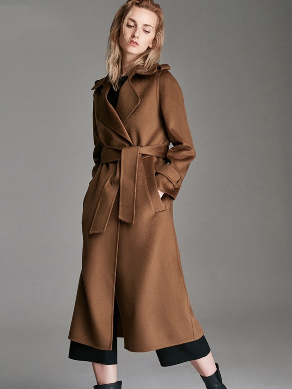 Fashionable Long Knee Length Woolen Jacket - IVOIRART.COM