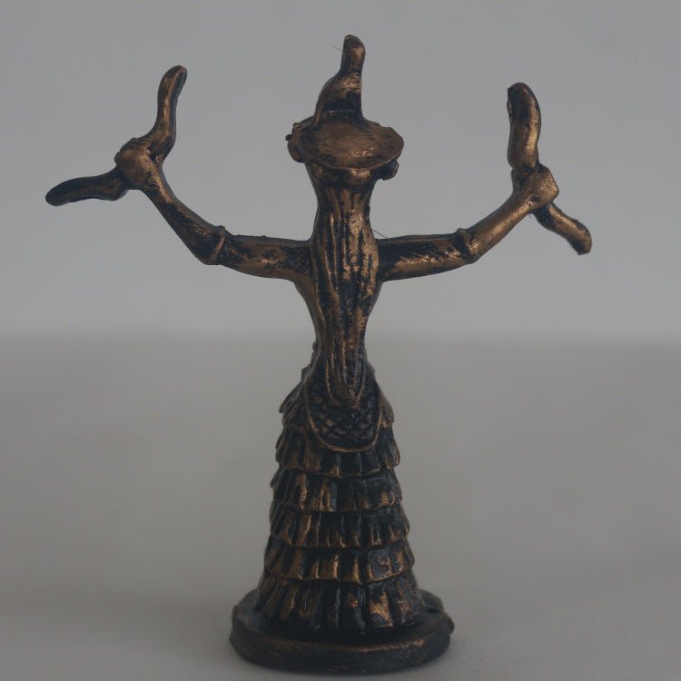 Figurine Déesse Serpent Grecque en Résine Peinte à la Main pour Table de Sable Psychologique - IVOIRART.COM