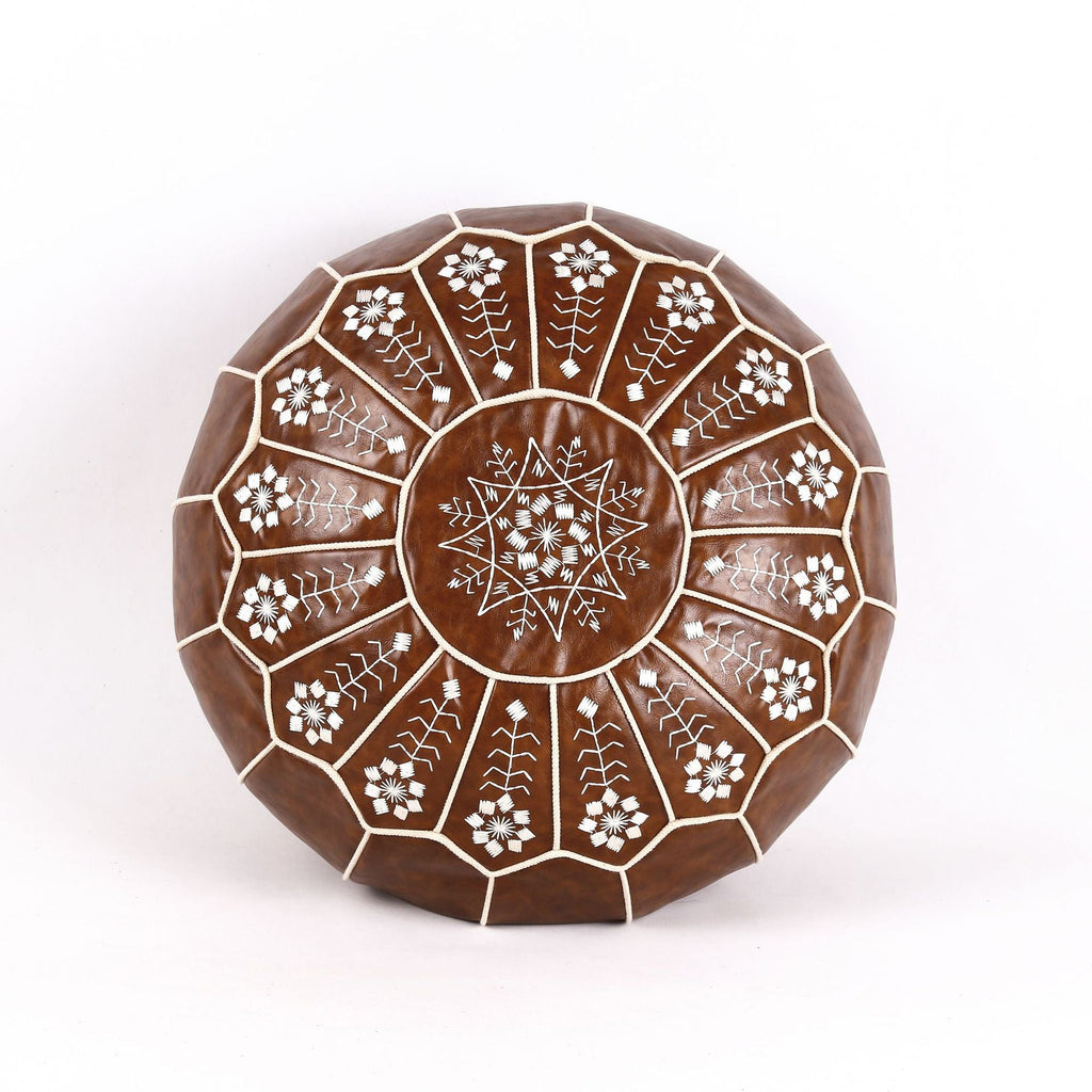 Futon en peau de mouton brodé main en cuir marocain Pier, motif cercle tradition - IVOIRART.COM