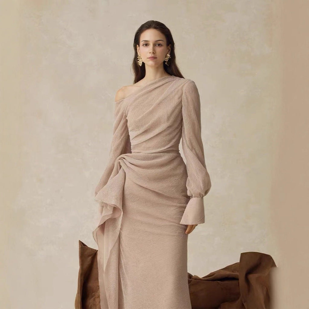 Gentle-style Pleated Long-sleeve Waist-cinching Off-shoulder Gown With Pleats In A Ladylike Aesthetic - IVOIRART.COM