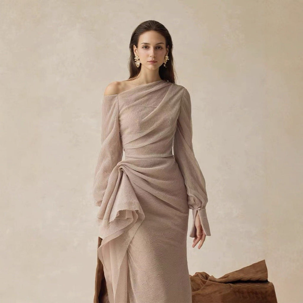 Gentle-style Pleated Long-sleeve Waist-cinching Off-shoulder Gown With Pleats In A Ladylike Aesthetic - IVOIRART.COM