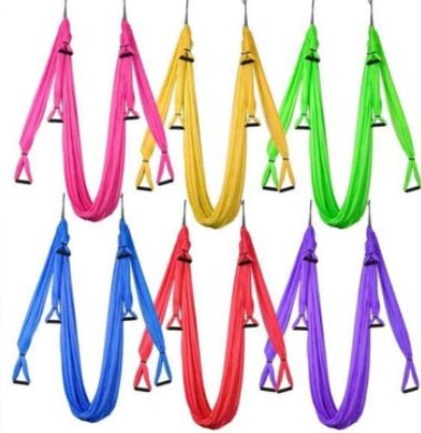 Hamac de Yoga Antigravité - Suspendu, Robuste et Multi-couleurs pour Fitness Aérien - IVOIRART.COM