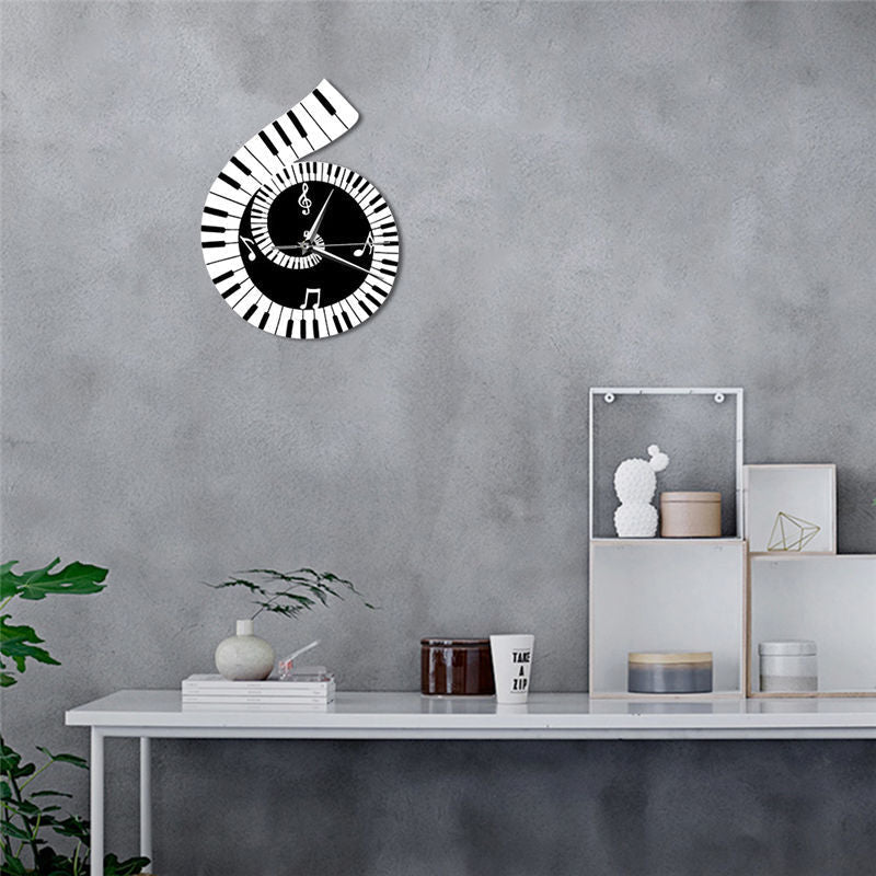 Horloge murale décorative Clé de sol Clavier de piano Notes musicales irrégulières - IVOIRART.COM
