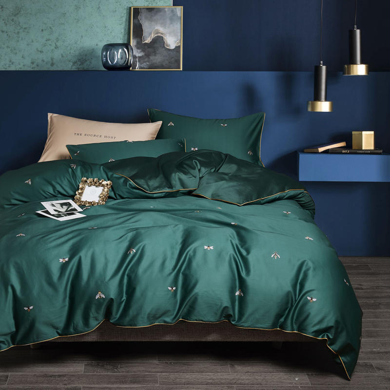 Housse de Couette en Satin Coton Long Fibre Quatre Pièces avec Drap - IVOIRART.COM