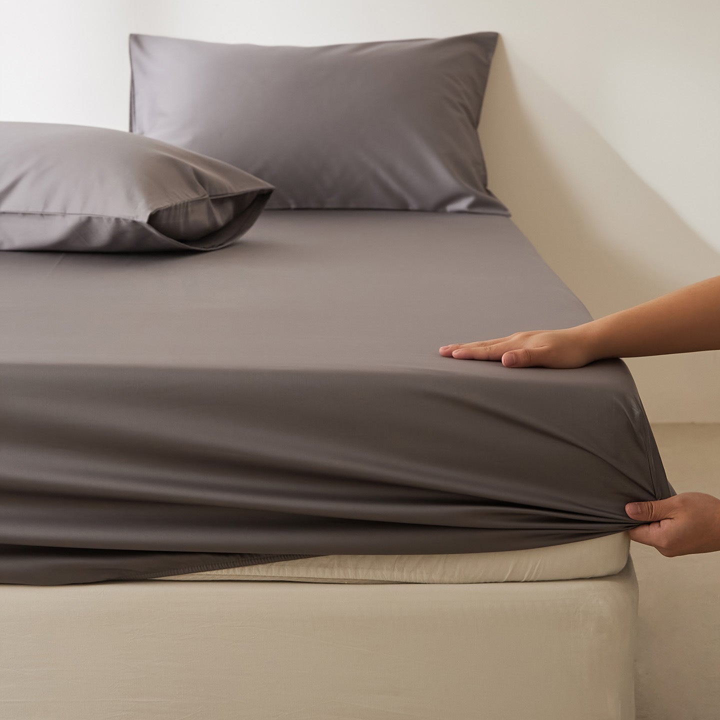 Housse de Protection de Couette en Satin Coton Uni, Élégante et Confortable - IVOIRART.COM