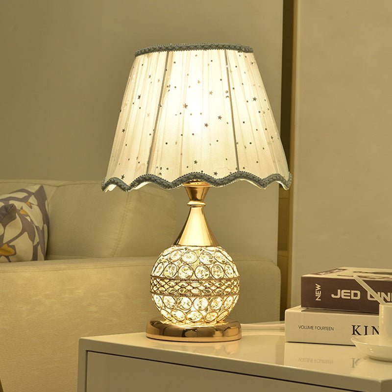 Lampe de bureau en cristal élégante pour chambre, lampe de chevet dorée 29x29x30cm - IVOIRART.COM