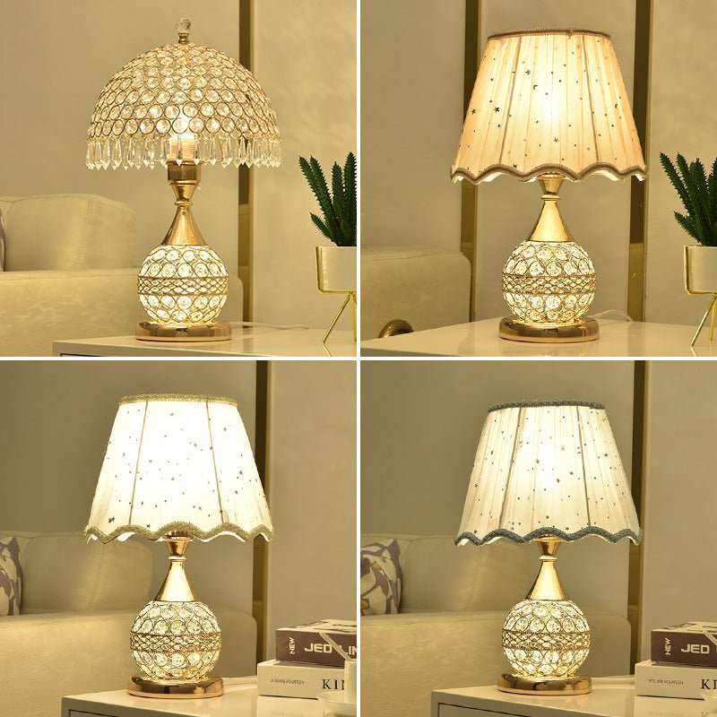 Lampe de bureau en cristal élégante pour chambre, lampe de chevet dorée 29x29x30cm - IVOIRART.COM