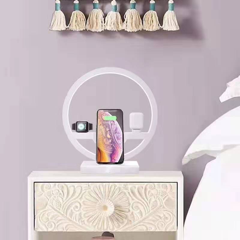 Lampe de chevet 4 en 1 avec chargeur sans fil à charge rapide et support - IVOIRART.COM