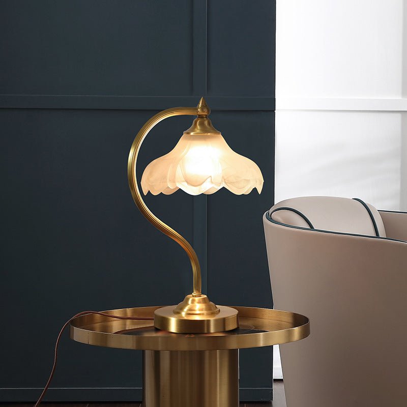 Lampe de chevet élégante pour chambre à coucher en cuivre et verre 23 cm x 42 cm - IVOIRART.COM