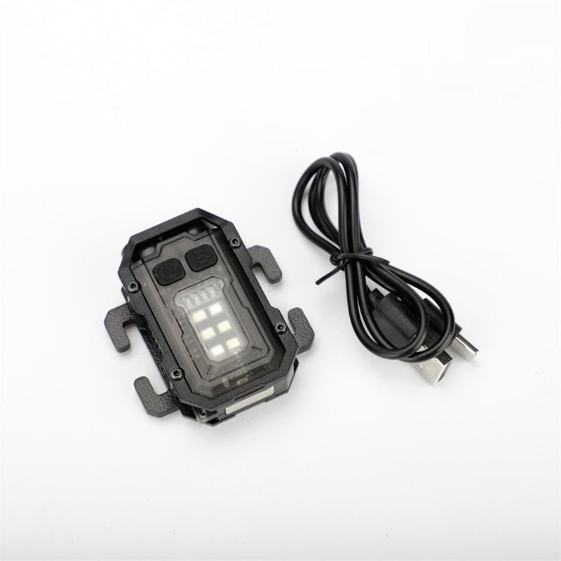Lampe Torche Miniature Tactique Portable avec Signalisation et Fixation Sac à Dos - IVOIRART.COM
