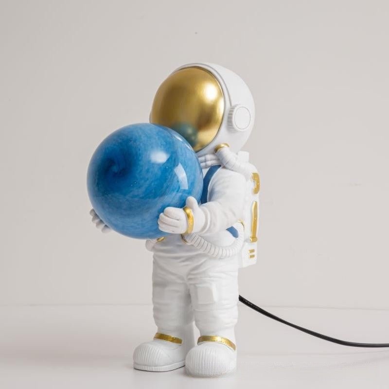 Lampes de Chevet Astronaute Créatif pour Chambre avec Abat-jour Spaceman - IVOIRART.COM