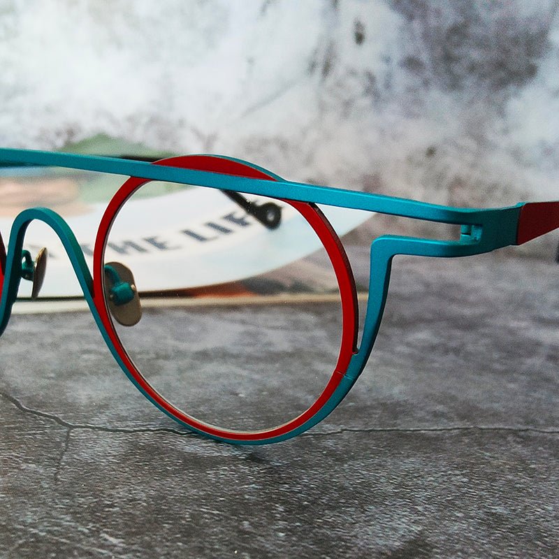 Lunettes de soleil rétro femme en titane pur, monture complète, contraste rouge - vert - IVOIRART.COM