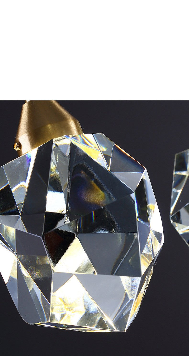 Lustre Moderne Minimaliste en Cuivre et Cristal de Luxe à Trois Lampes - IVOIRART.COM