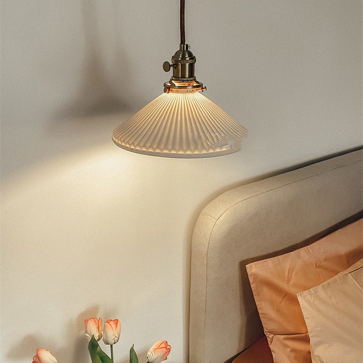 Lustre Scandinave Japonais en Porcelaine Créative et Translucide Lumineux - IVOIRART.COM