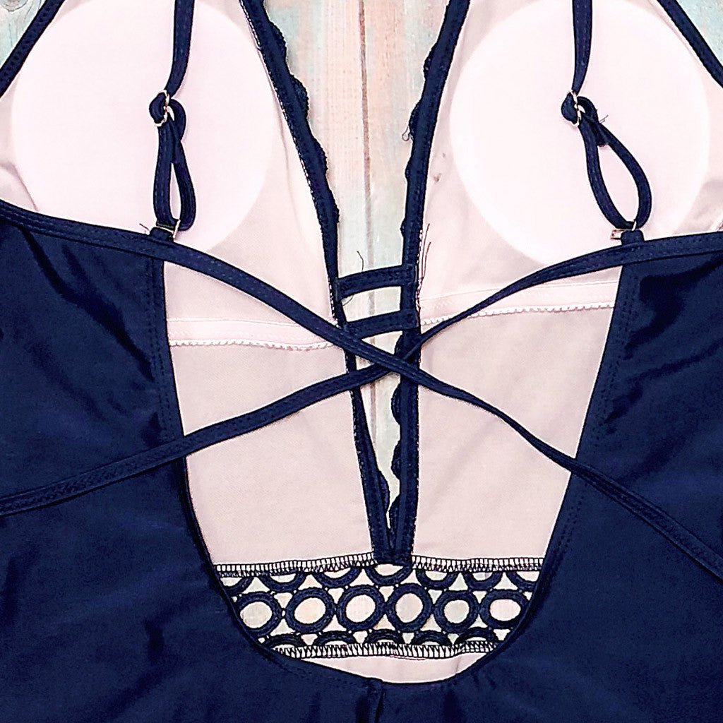 Maillot de bain femme à bretelles, dos nu, élégant et confortable pour l'été plage - IVOIRART.COM
