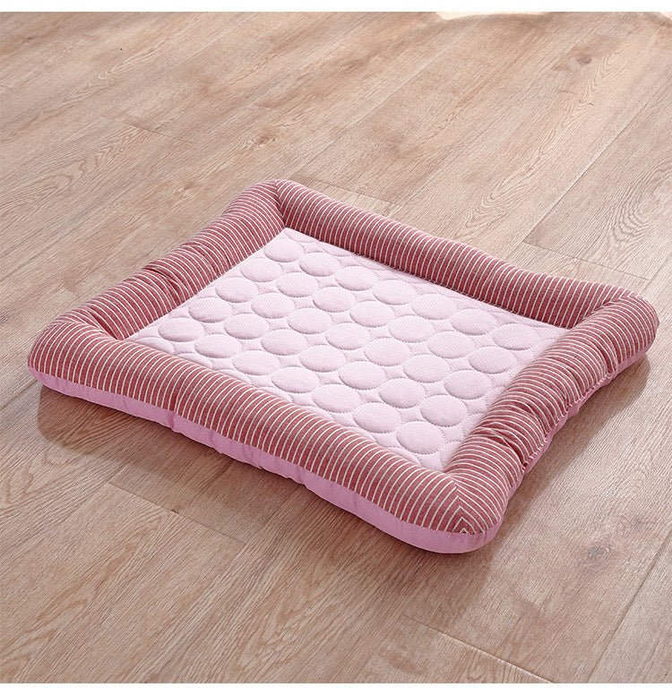 Maison pour animaux en soie glacée confortable et rafraîchissante - 3 tailles disponibles - IVOIRART.COM