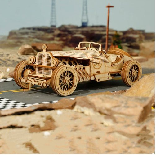 Maquette de Train en Bois 3D à Monter - Jouet Mécanique et Décoration - IVOIRART.COM