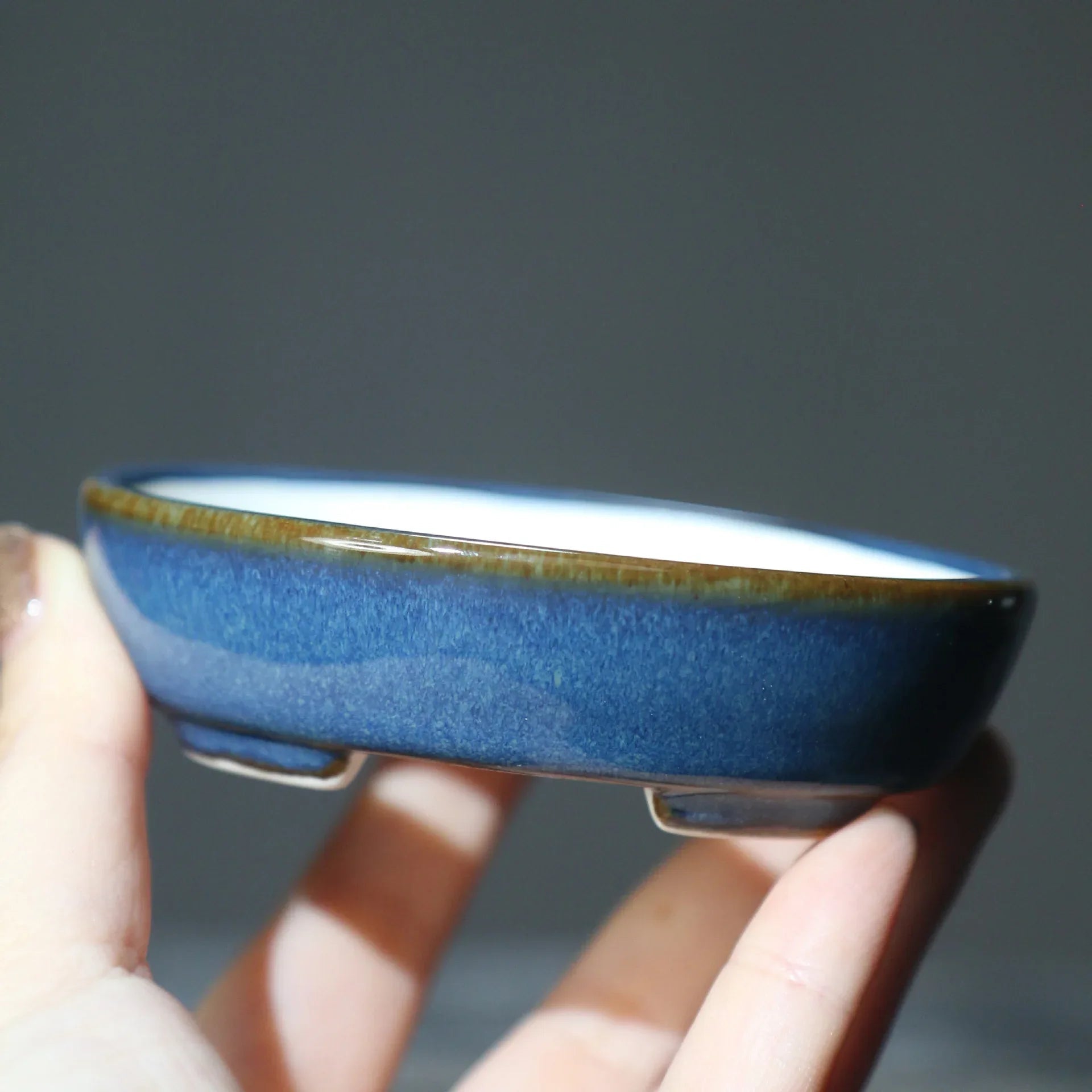 Mini Pot de Fleurs Ovale Extra Petit en Sable Violet pour Décoration Élégante - IVOIRART.COM