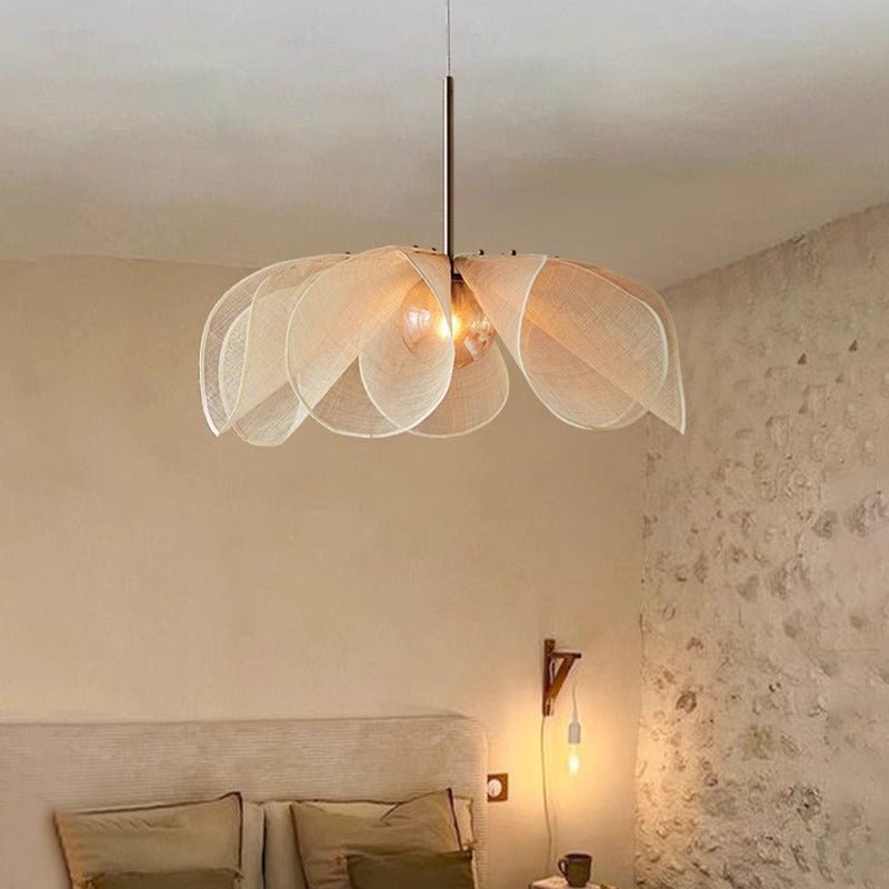 Minimalist Living Room With French Cream Colored Vintage Bedroom - IVOIRART.COM