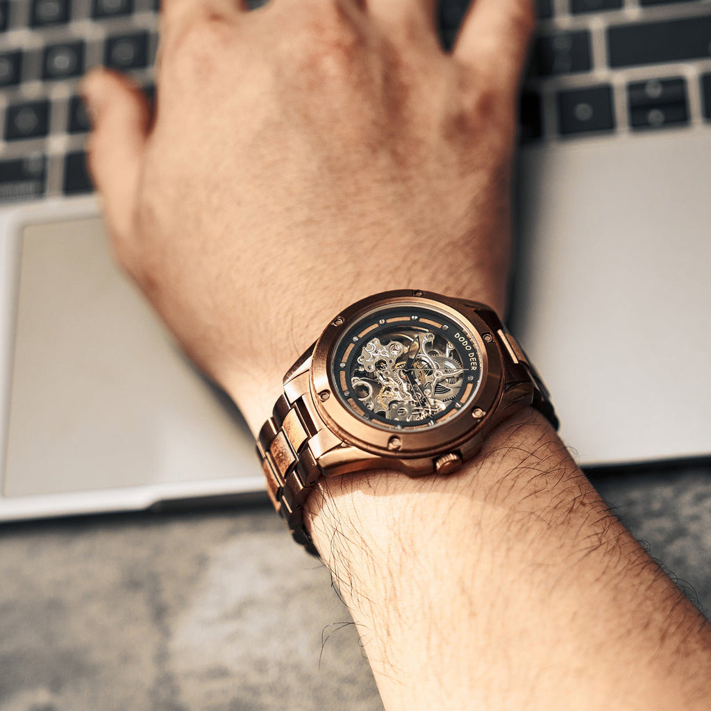 Montre en Bois Mécanique ajourée pour Homme au Style Vintage et Classique - IVOIRART.COM
