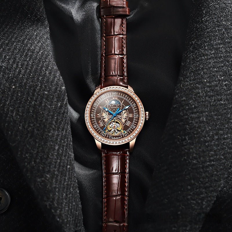 Montre Homme Étanche de Luxe avec Couronne Effilée et Bracelet en Acier - IVOIRART.COM
