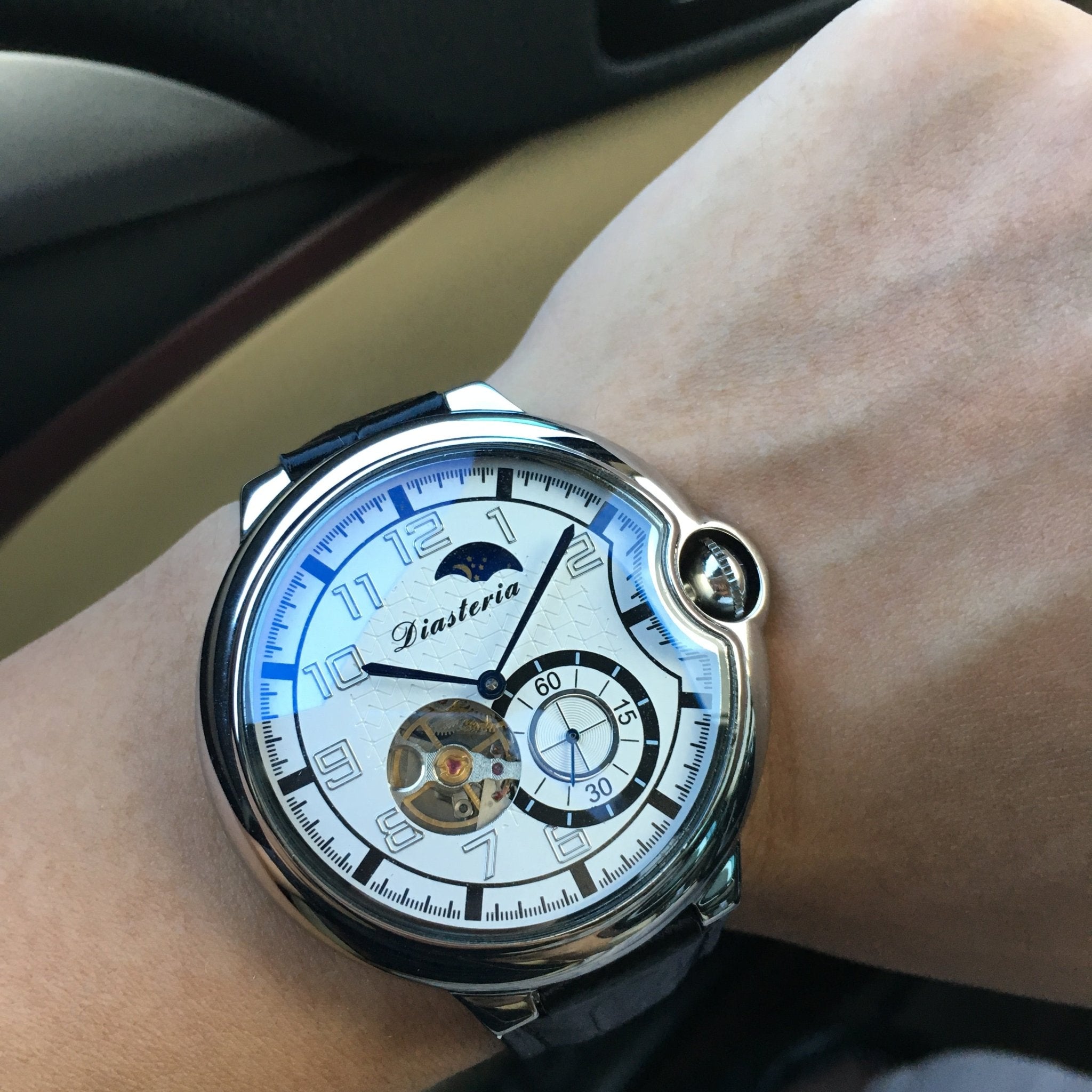 Montre mécanique en cuir véritable pour homme au style sport élégant et robuste - IVOIRART.COM