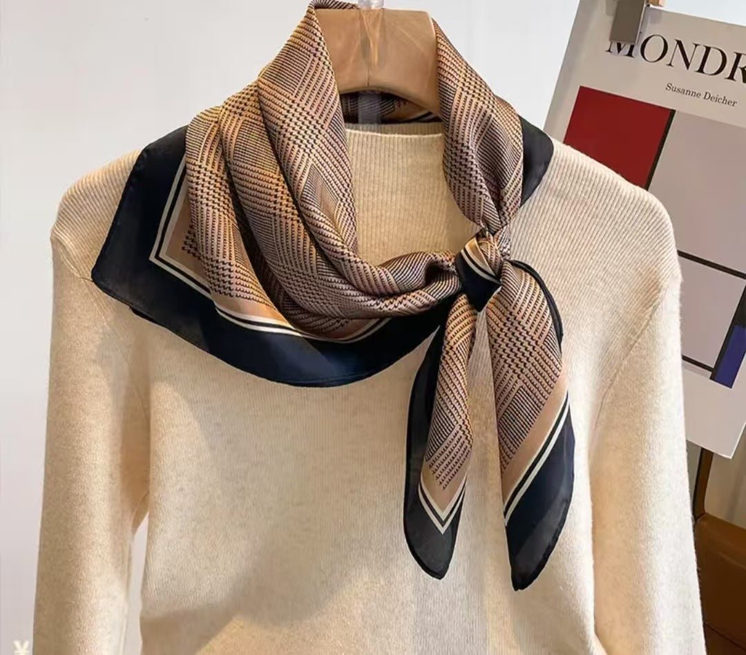 Nouveau Foulard Carré Polyvalent en Soie Imitation pour Femme - Élégant et Pratique - IVOIRART.COM