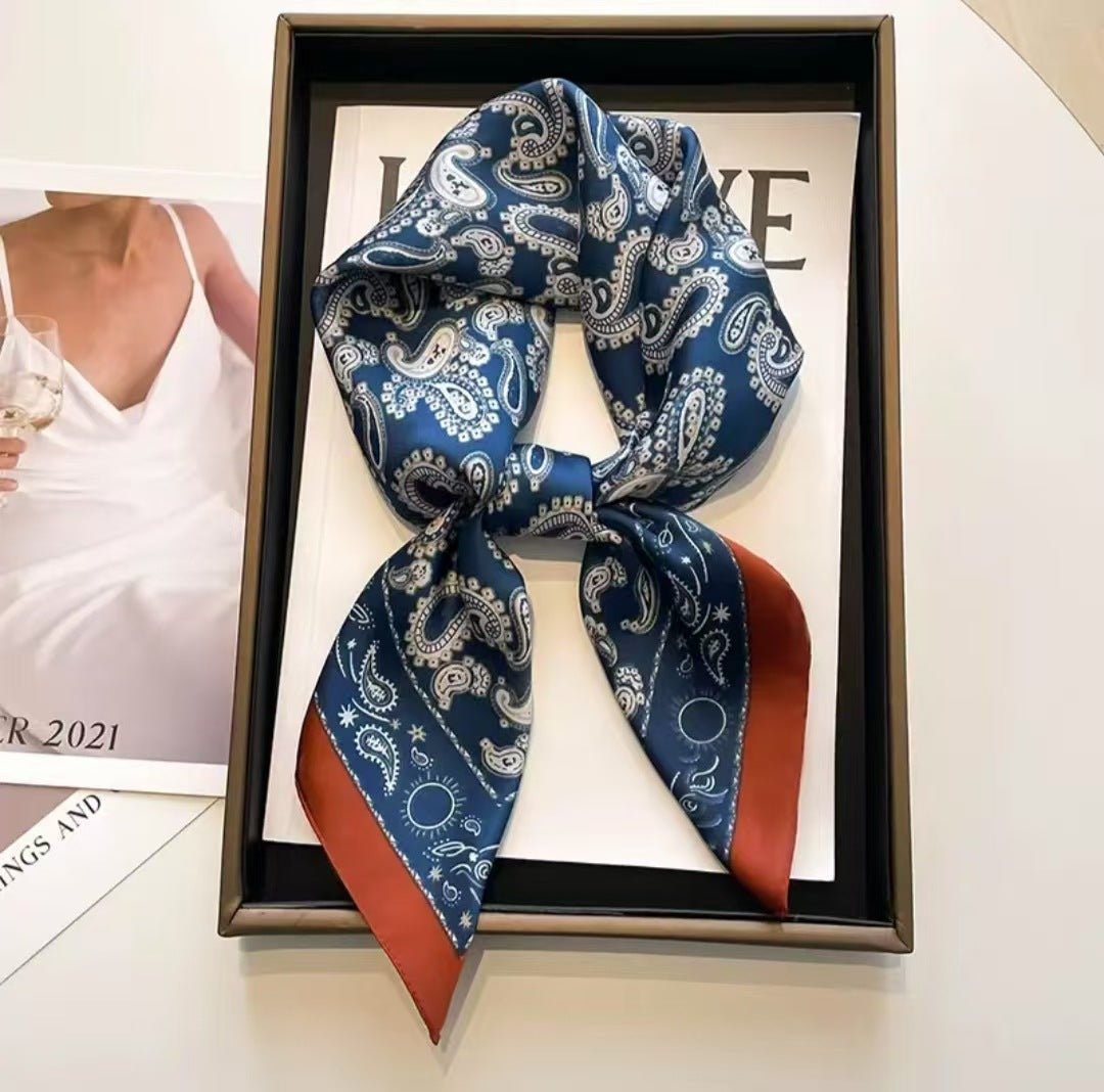 Nouveau Foulard Carré Polyvalent en Soie Imitation pour Femme - Élégant et Pratique - IVOIRART.COM