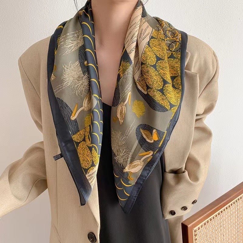 Nouveau Foulard Carré Polyvalent en Soie Imitation pour Femme - Élégant et Pratique - IVOIRART.COM