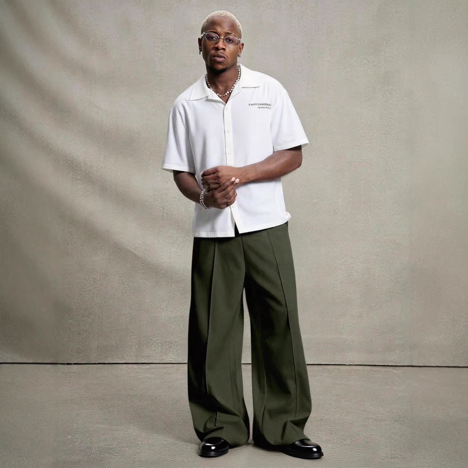 Pantalon décontracté Drapy à jambes droites et larges pour un style moderne - IVOIRART.COM