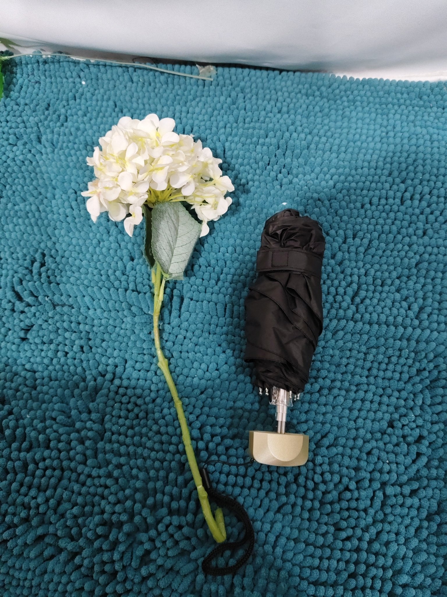 Parapluie UV Automatique Mini Slim avec 6 Baleines - Compact et Élégant - IVOIRART.COM
