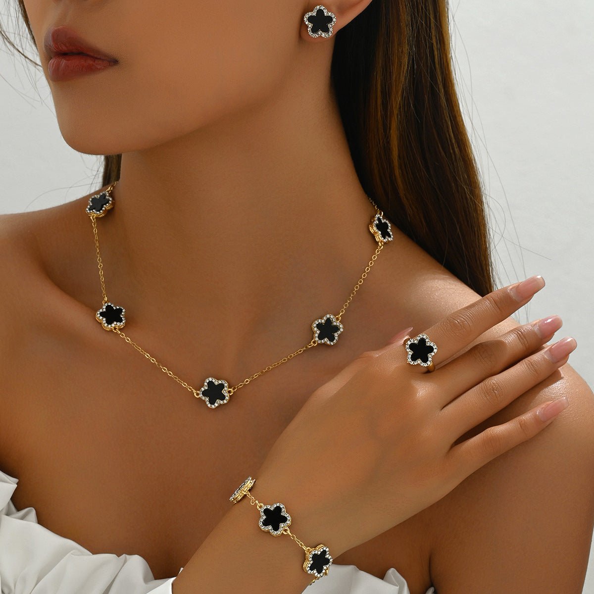 Parure bijoux femme 2026 motif floral zircone cubique collier bracelet bague Or. - IVOIRART.COM
