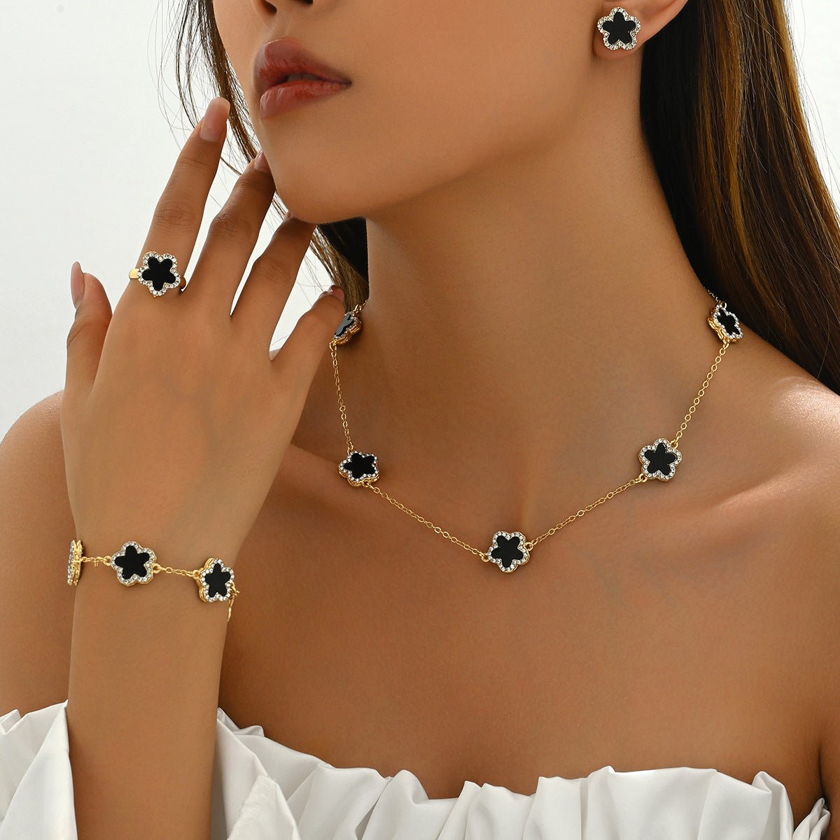 Parure bijoux femme 2026 motif floral zircone cubique collier bracelet bague Or. - IVOIRART.COM