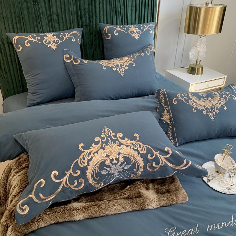 Parure de lit luxe européenne en coton et broderie de soie, 4 pièces haut de gamme - IVOIRART.COM