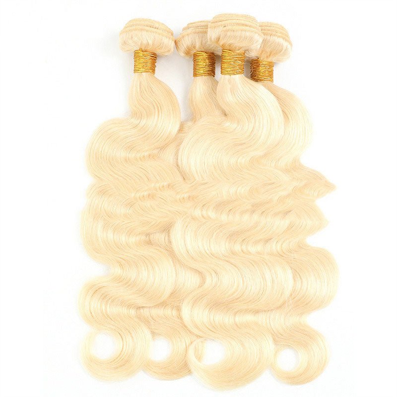 Perruque en Soie Synthétique Ondulée Type Cascade 613 Blonde Clair Résistante - IVOIRART.COM