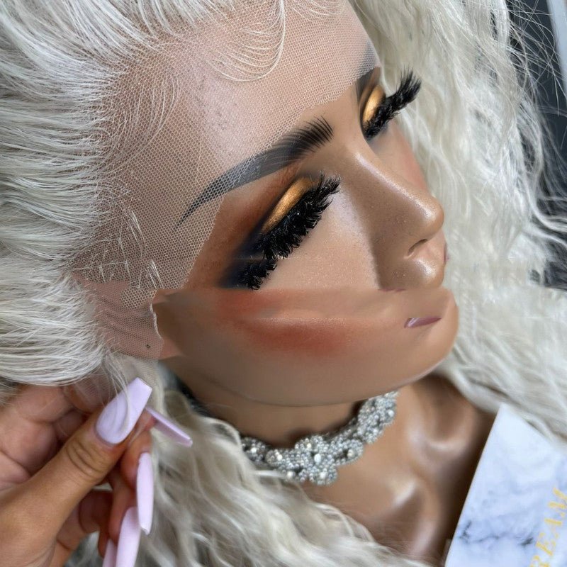 Perruques synthétiques pour femmes à dentelle frontale avec cheveux longs bouclés - IVOIRART.COM