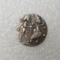 Pièce grecque en laiton plaqué argent, finition antique, poids env. 4 g, unique!! - IVOIRART.COM