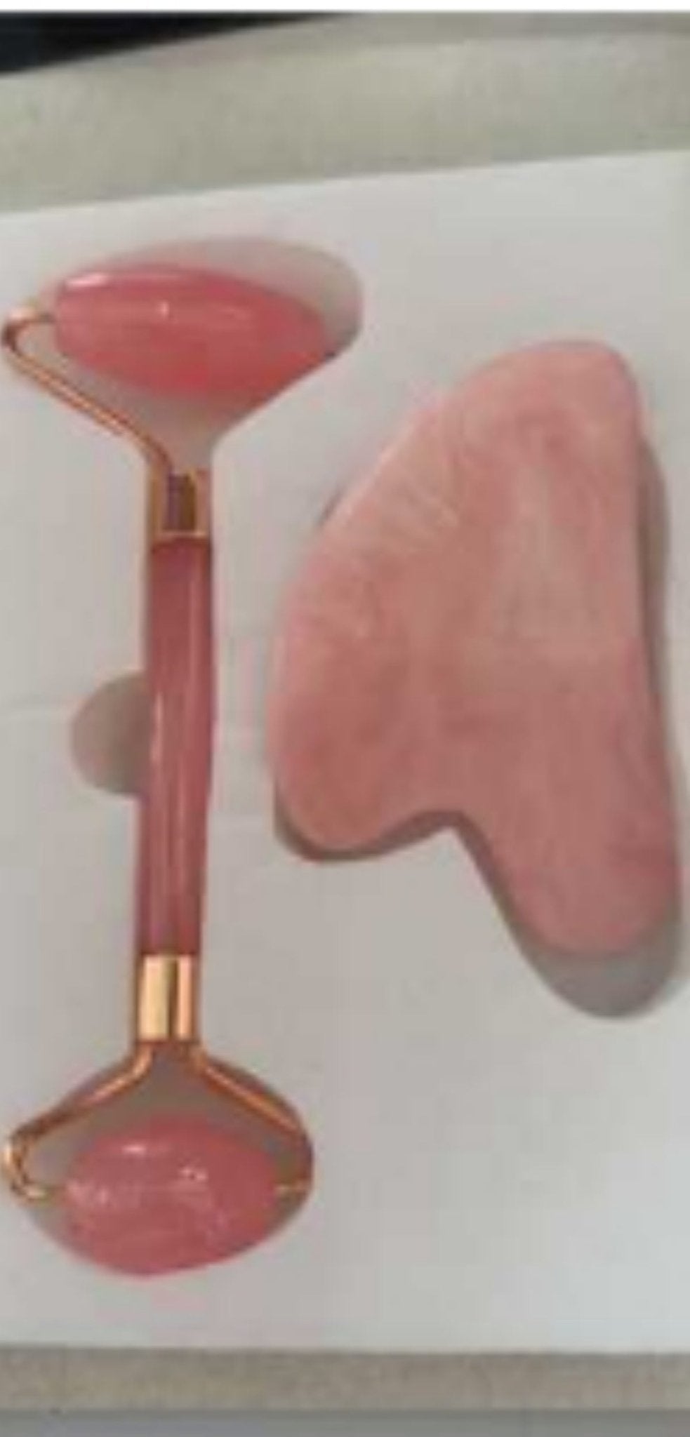 Pierre de Gua Sha pour Massage du Visage et Élimination des Rides Effet Liftant - IVOIRART.COM