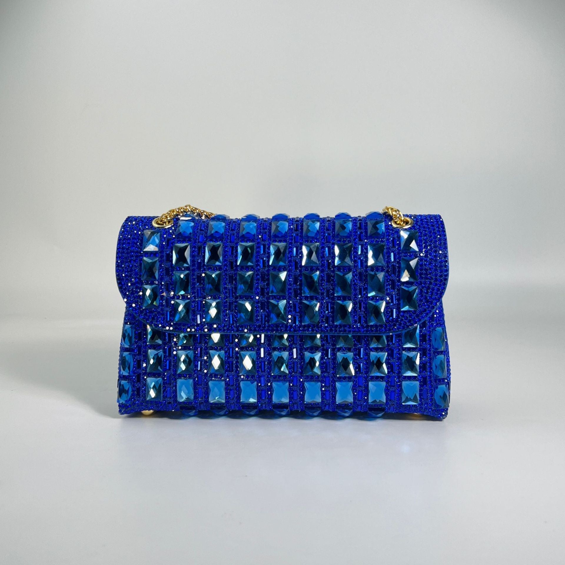 Pochette chaîne strass en verre brillant - Clutch élégant pour soirée chic luxe! - IVOIRART.COM