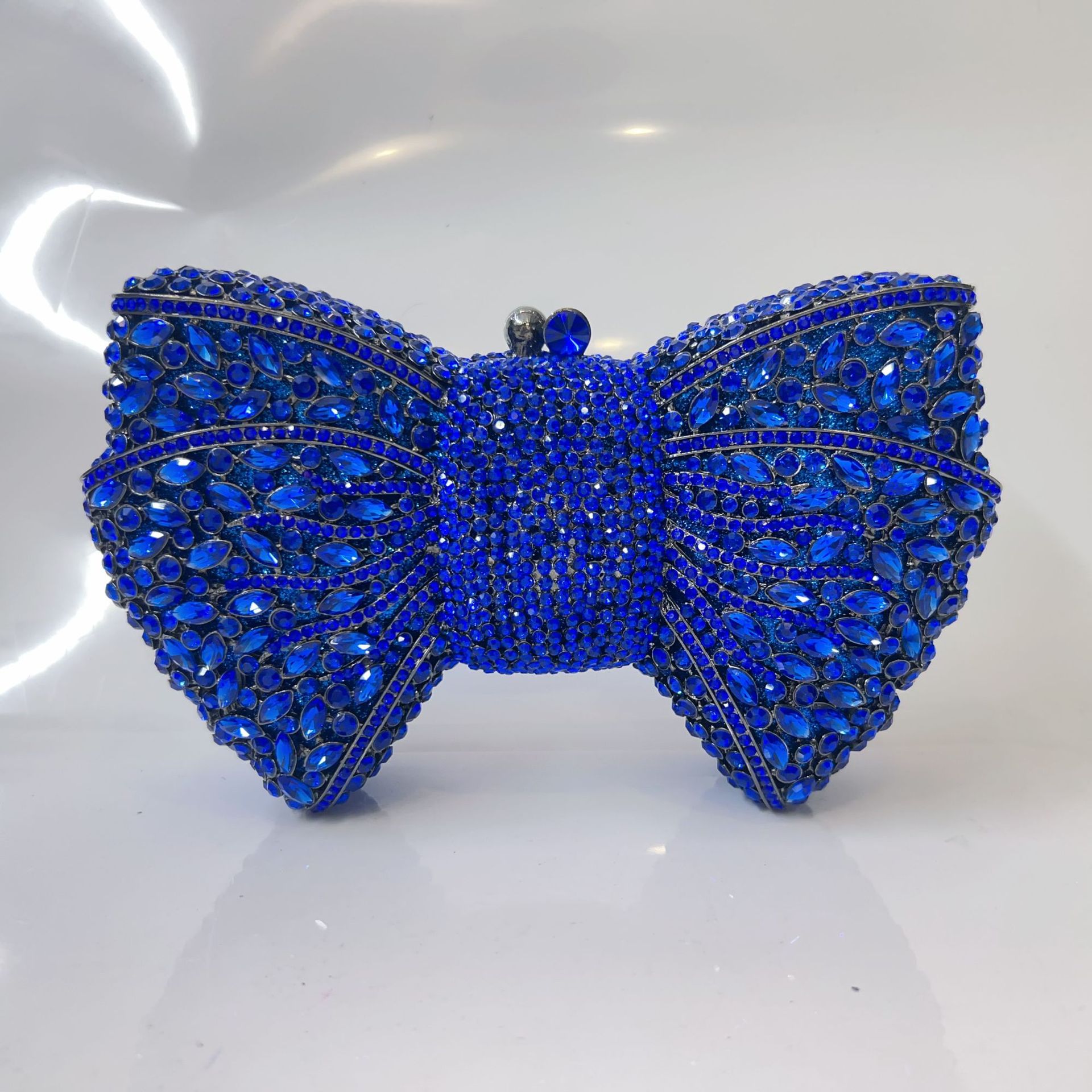 Pochette de Soirée Noeud avec Diamants Sac à Main Cristaux Élégant et Raffiné - IVOIRART.COM