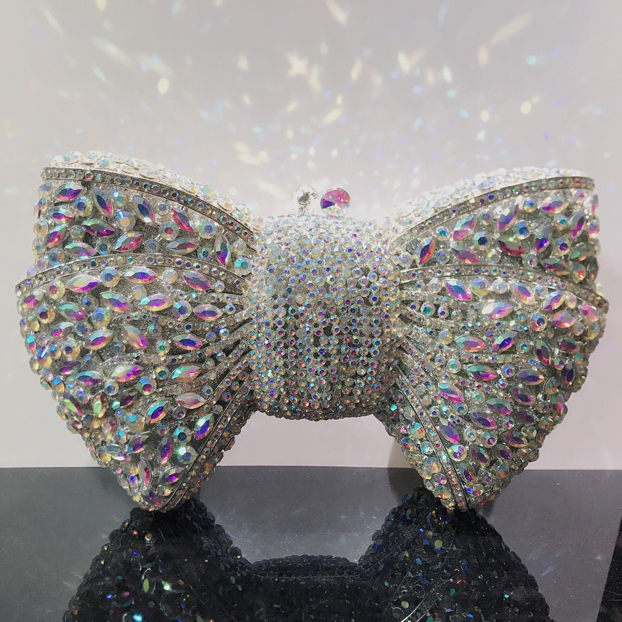 Pochette de Soirée Noeud avec Diamants Sac à Main Cristaux Élégant et Raffiné - IVOIRART.COM