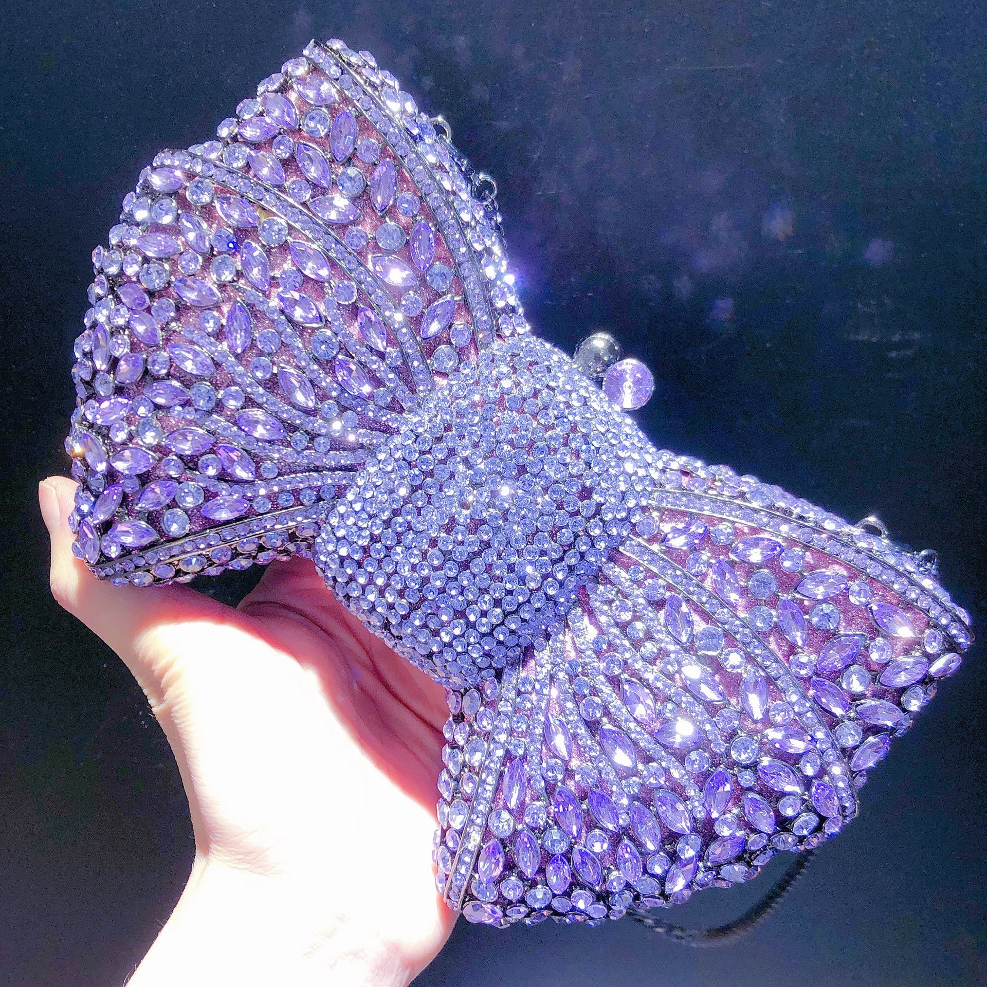 Pochette de Soirée Noeud avec Diamants Sac à Main Cristaux Élégant et Raffiné - IVOIRART.COM