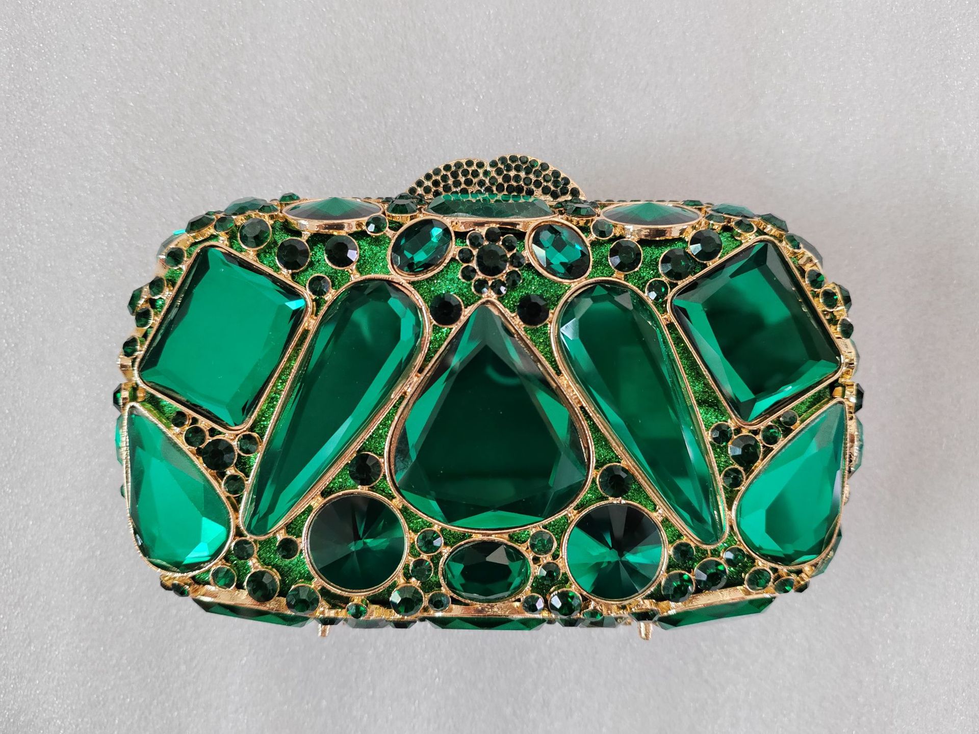 Pochette Femme Encrustée de Diamants en Verre pour Soirée Élégante - IVOIRART.COM