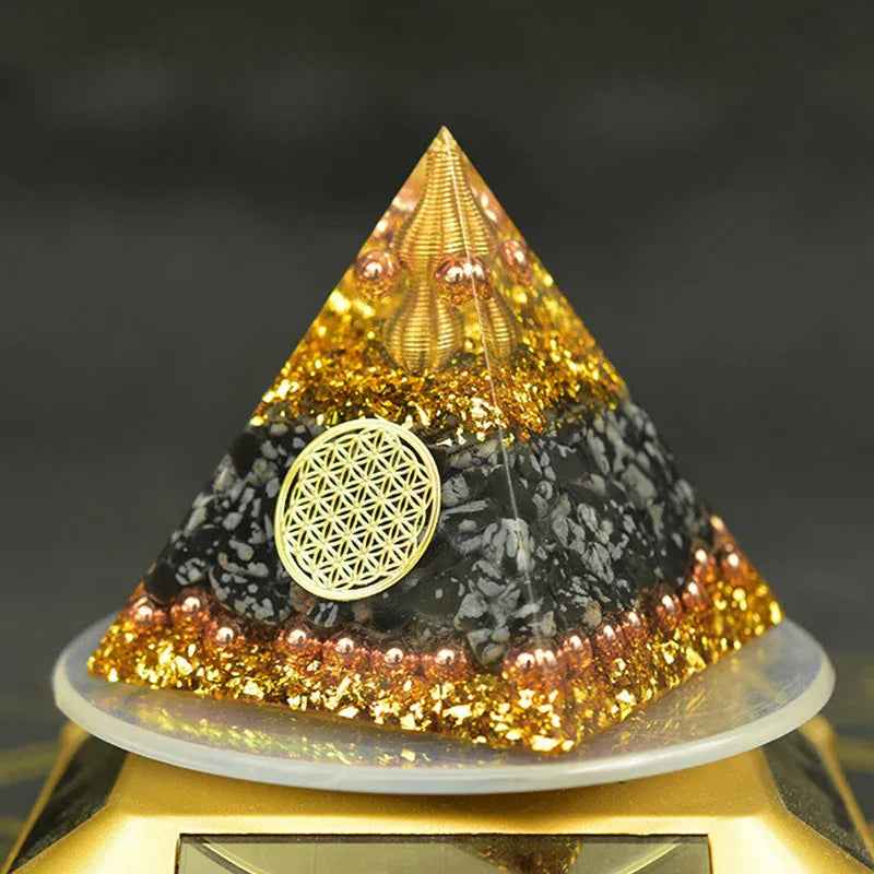 Orgone Pyramid Benefits: Reiki Orgonite Chakra Balancing Tool for Energy Healing - IVOIRART.COM
